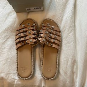 BRAND NEW marc fisher sandals. size 8
